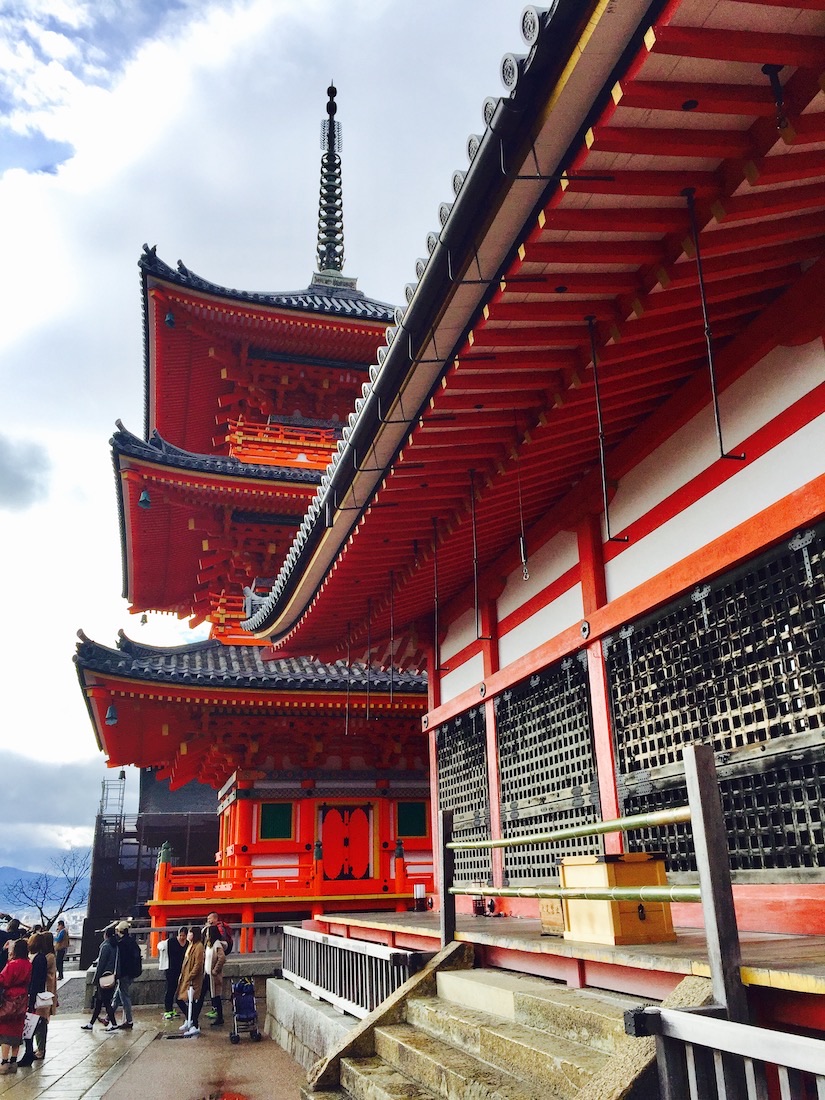 Solo Travel to Japan: 5 Tips For Your Trip - Before I Kick it Travel